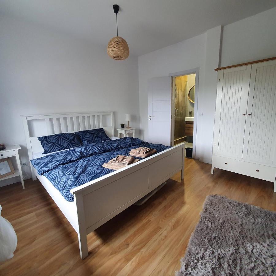 Che Private Rooms Banovci Novi Banovci Екстер'єр фото