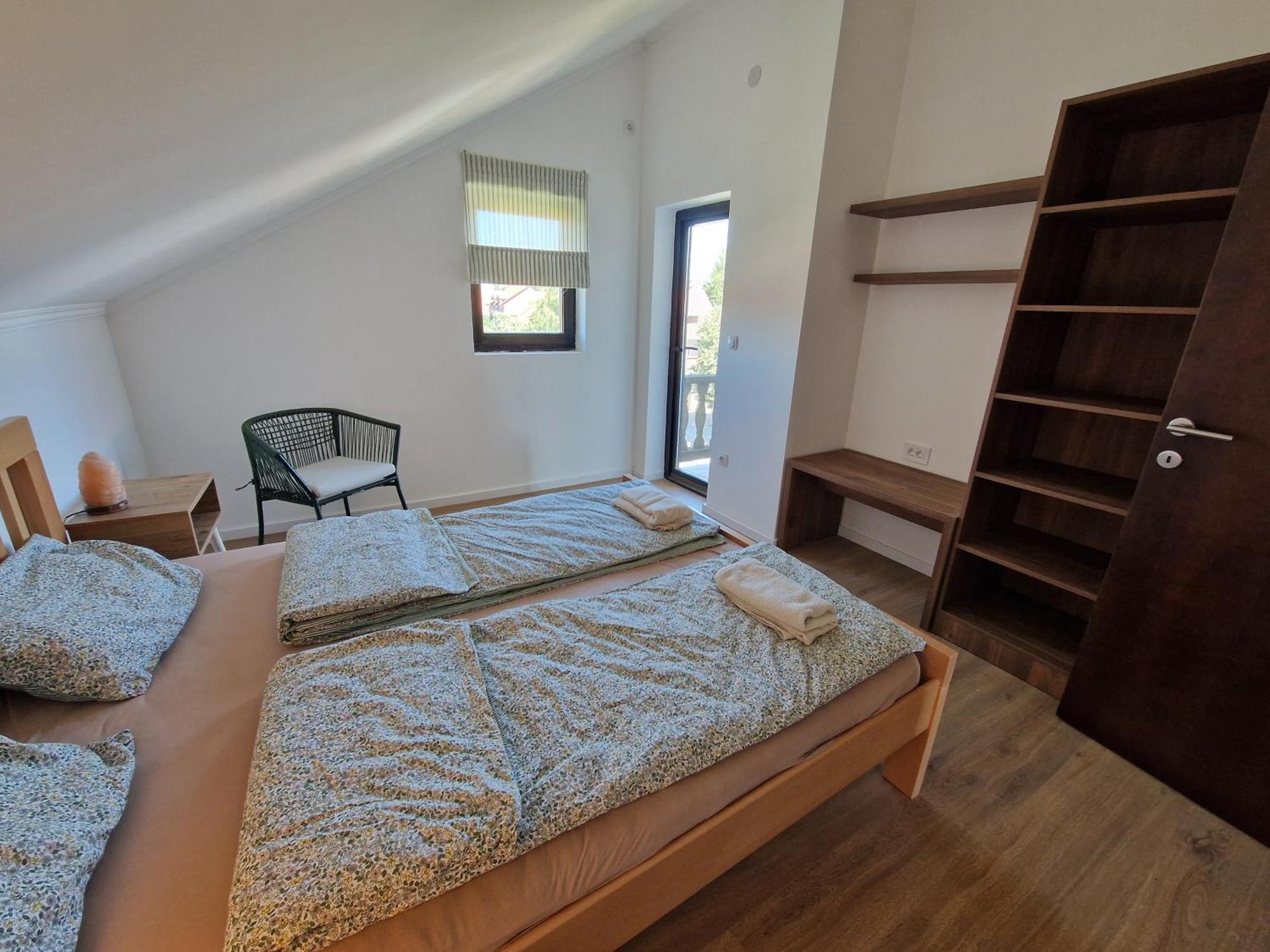 Che Private Rooms Banovci Novi Banovci Екстер'єр фото